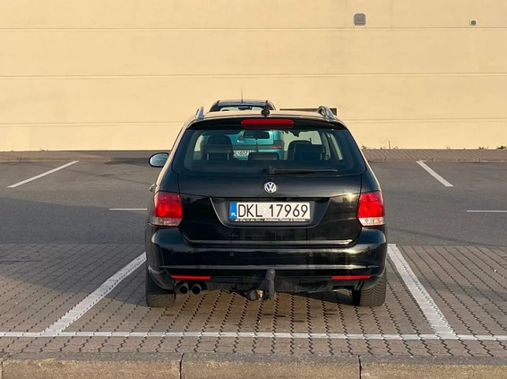 Volkswagen Golf cena 22000 przebieg: 376700, rok produkcji 2011 z Warszawa małe 67